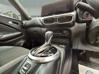 Nissan Juke 1.6 N-Connecta Auto Euro 6 5dr