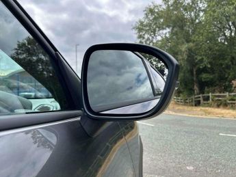 Nissan Juke 1.6 N-Connecta Auto Euro 6 5dr
