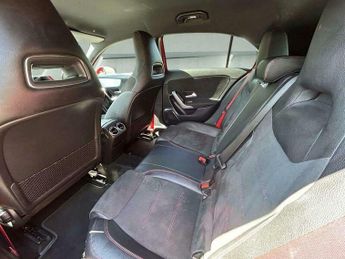 Mercedes-Benz A Class 2.0 A35 AMG SpdS DCT 4MATIC Euro 6 (s/s) 5dr