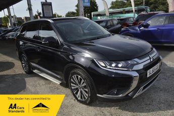 Mitsubishi Outlander 4