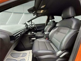 MG MG 4 64kWh Trophy Long Range Auto 5dr