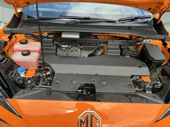 MG MG 4 64kWh Trophy Long Range Auto 5dr