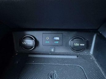 Hyundai Ioniq 1.6 h-GDi Premium DCT Euro 6 (s/s) 5dr