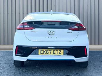 Hyundai Ioniq 1.6 h-GDi Premium DCT Euro 6 (s/s) 5dr