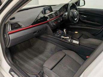 BMW 3 SERIES 2.0 320d Sport Touring Auto Euro 5 (s/s) 5dr