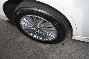 Mitsubishi Outlander PHEV 4H