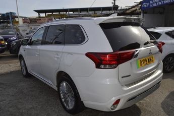 Mitsubishi Outlander PHEV 4H