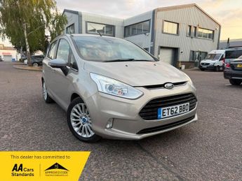 Ford B Max TITANIUM