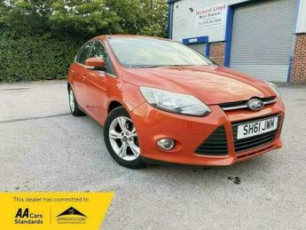 Ford Focus 1.6 Zetec Hatchback 5dr Petrol Manual Euro 5 (105 ps)
