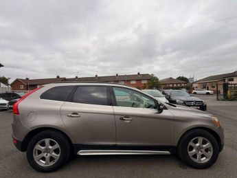Volvo XC60 2.4 D3 SE Geartronic AWD Euro 5 5dr
