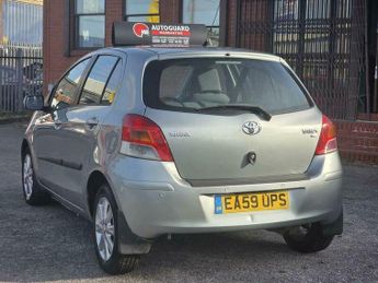 Toyota Yaris 1.33 Dual VVT-i TR MultiMode Euro 4 (s/s) 5dr