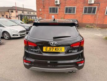 Hyundai Santa Fe 2.2 CRDi Blue Drive Premium Auto 4WD Euro 6 (s/s) 5dr (7 Seat)