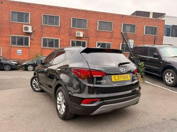 Hyundai Santa Fe 2.2 CRDi Blue Drive Premium Auto 4WD Euro 6 (s/s) 5dr (7 Seat)