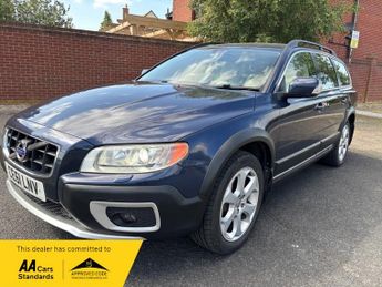 Volvo XC70 D5 SE LUX AWD 2.4 AUTOMATIC 5 CYLINDER