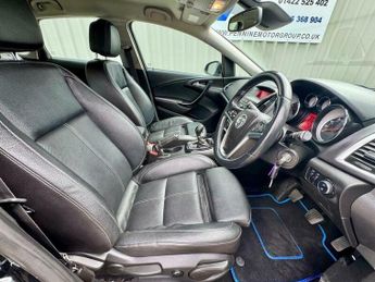 Vauxhall Astra 2.0 CDTi ecoFLEX Elite Euro 5 (s/s) 5dr