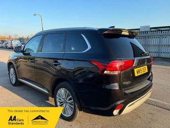 Mitsubishi Outlander PHEV 4H