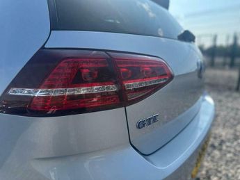 Volkswagen Golf 1.4 TSI GTE DSG Euro 6 (s/s) 5dr