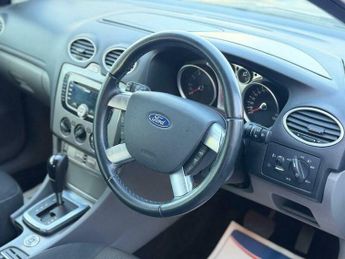 Ford Focus 2.0 Titanium 5dr