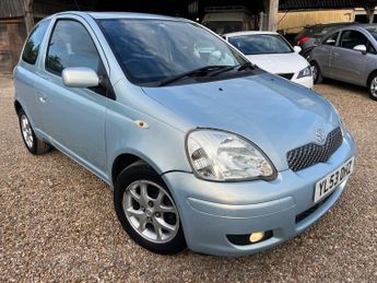 Toyota Yaris VVTI T SPIRIT