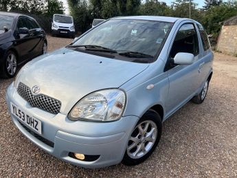 Toyota Yaris VVTI T SPIRIT
