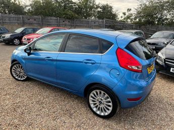 Ford Fiesta TITANIUM