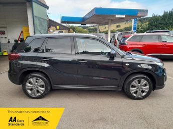 Suzuki Grand Vitara SZ-T DUALJET HYBRID, AUTO, NAV AND CAMERA, 1 OWNER, AUTO, BLACK 
