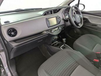 Toyota Yaris 1.5 VVT-h Icon E-CVT Euro 6 (s/s) 5dr