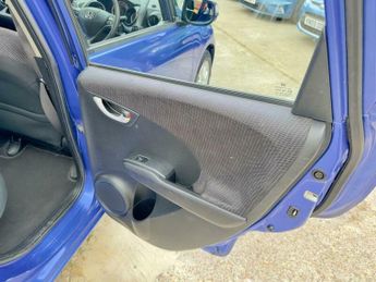 Honda Jazz 1.4 i-VTEC ES CVT Euro 5 5dr