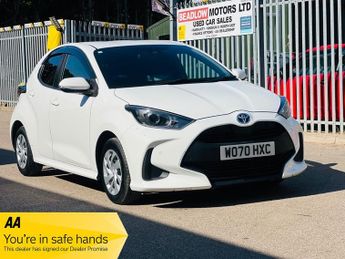 Toyota Yaris 1.5 VVT PETROL HATCHBACK