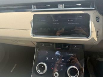 Land Rover Range Rover Velar R-DYNAMIC HSE