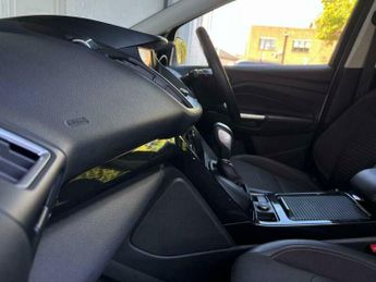 Ford Kuga 1.5T EcoBoost Titanium SUV 5dr Petrol Auto AWD Euro 6 (s/s) (182