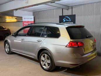 Volkswagen Golf 1.6 TDI BlueMotion Tech SE DSG Euro 6 (s/s) 5dr