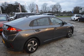 Hyundai Ioniq SE