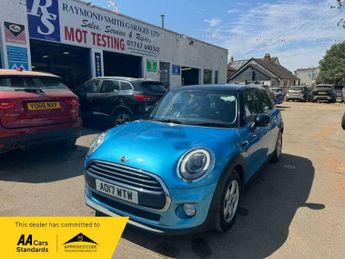 MINI Hatch 1.5 Cooper Auto Euro 6 (s/s) 5dr