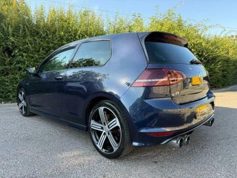 Volkswagen Golf 2.0 TSI BlueMotion Tech R DSG 4Motion Euro 6 (s/s) 3dr