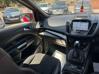 Ford Kuga 1.5 TDCi ST-Line Powershift Euro 6 (s/s) 5dr