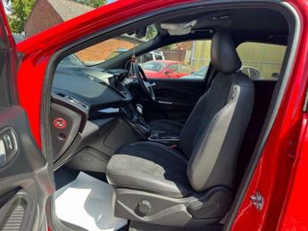 Ford Kuga 1.5 TDCi ST-Line Powershift Euro 6 (s/s) 5dr