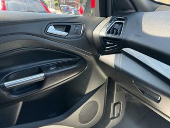 Ford Kuga 1.5 TDCi ST-Line Powershift Euro 6 (s/s) 5dr