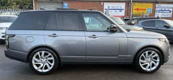 Land Rover Range Rover 3.0 SD V6 Vogue SUV 5dr Diesel Auto 4WD Euro 6 (s/s) (275 ps)
