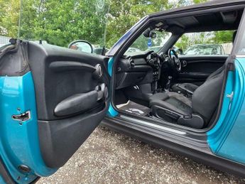 MINI Convertible 1.5 Cooper Euro 6 (s/s) 2dr