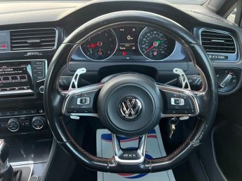 Volkswagen Golf GTi 2.0 TSI BlueMotion Tech GTI Performance Hatchback 3dr Petrol DSG