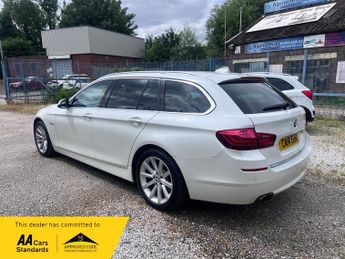BMW 5 SERIES 2.0 520d Luxury Touring 5dr Diesel Auto Euro 6 (s/s) (184 ps)