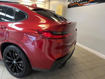 BMW X4 M40I