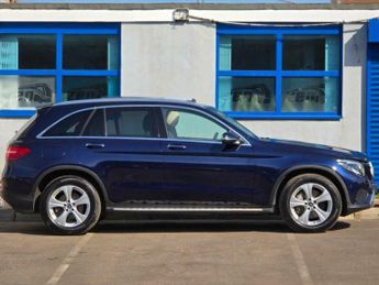 Mercedes-Benz C Class 2.1 GLC250d Sport (Premium) G-Tronic 4MATIC Euro 6 (s/s) 5dr
