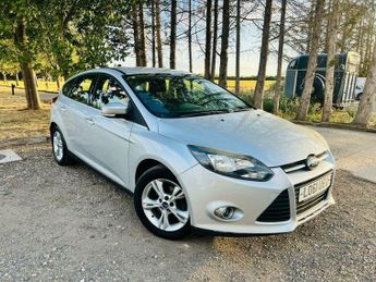 Ford Focus 1.6 Zetec Euro 5 5dr