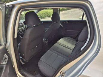 Volkswagen Golf 2.0 TDI SE Hatchback 5dr Diesel DSG Euro 5 (140 ps)