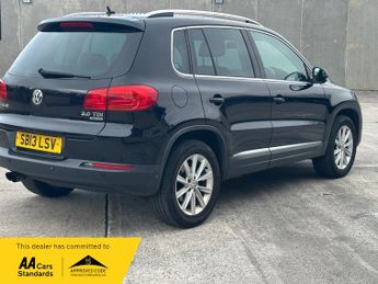 Volkswagen Tiguan 2.0 TDI BlueMotion Tech SE SUV 5dr Diesel DSG 4WD Euro 5 (s/s) (