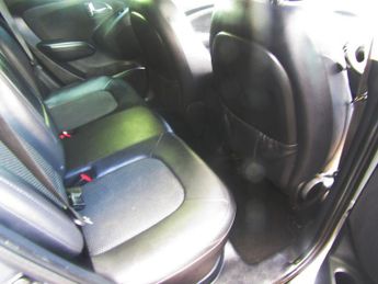 Hyundai IX35 CRDI PREMIUM