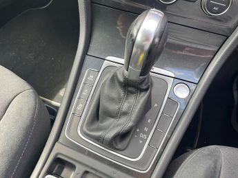 Volkswagen Golf 1.8 TSI Alltrack Estate 5dr Petrol DSG 4Motion Euro 6 (s/s) (180