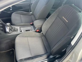 Volkswagen Golf 1.8 TSI Alltrack Estate 5dr Petrol DSG 4Motion Euro 6 (s/s) (180